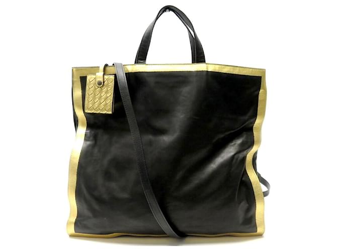 SAC A MAIN BOTTEGA VENETA 301235 BANDOULIERE EN CUIR NOIR ET DORE HANDBAG  ref.1387796