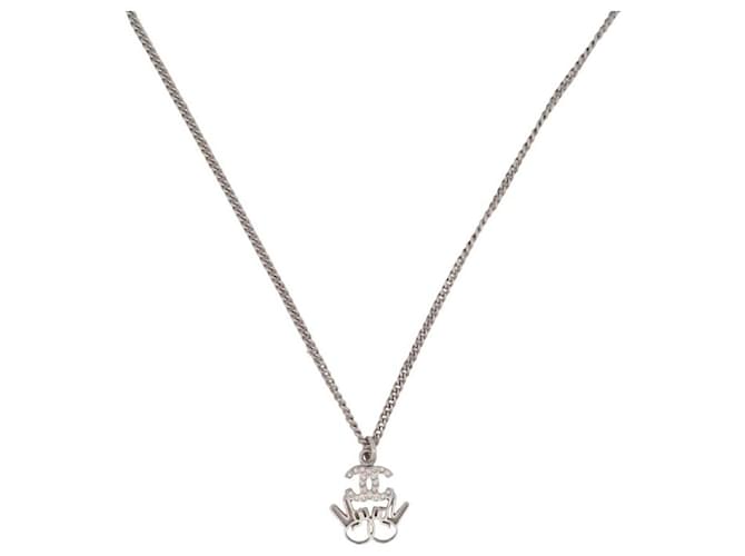 NUEVO COLLAR CHANEL CC PEACE HANDS LOGO COLGANTE CADENA 60 COLLAR DE METAL Plata  ref.1387812