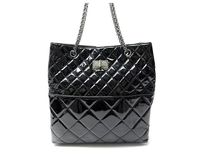 NUOVA BORSA SHOPPING CHANEL 2.55 BORSA TOTE IN PELLE VERNICIATA TRAPUNTATA Nero  ref.1387828