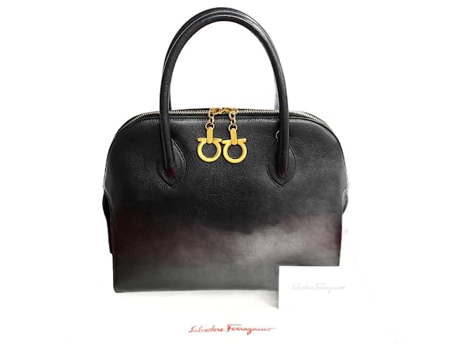Salvatore Ferragamo Double Gancini Leather Handbag Leather Handbag BV-21 5644 in Good condition  ref.1387990