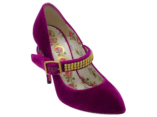 Autre Marque Zapatos de tacón Mary Jane de terciopelo con adornos de cristales morados de Gucci Púrpura  ref.1388356