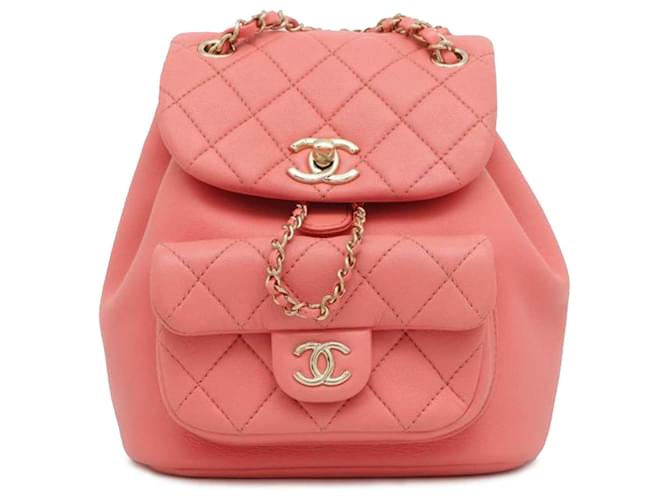 Mochila Duma pequeña de piel de cordero Chanel rosa Cuero  ref.1388426