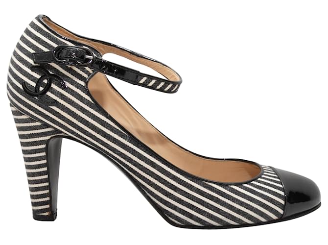 Zapatos de tacón con puntera a rayas Chanel en blanco y negro Talla 36.5 Cuero  ref.1388470