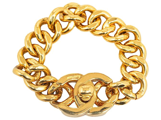 Pulsera de cadena con cierre giratorio CC de Chanel en oro Dorado Chapado en oro  ref.1388619