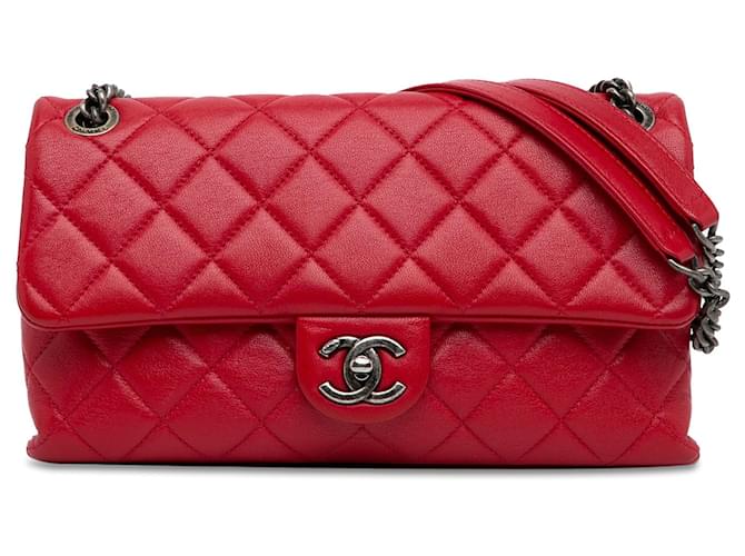 Rote Chanel CC-Schultertasche aus gestepptem Lammleder mit einer Klappe  ref.1388626