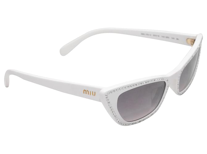 Óculos de sol olho de gato brancos Miu Miu com strass embelezados Plástico  ref.1388633
