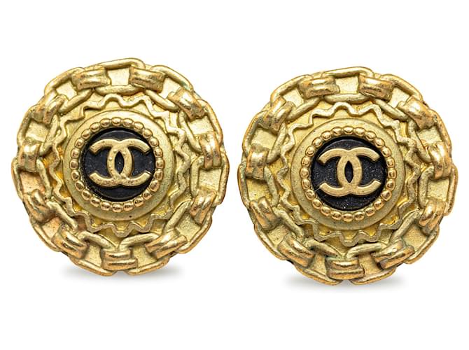 Gold Chanel CC Clip On Earrings Golden Gold-plated  ref.1388739