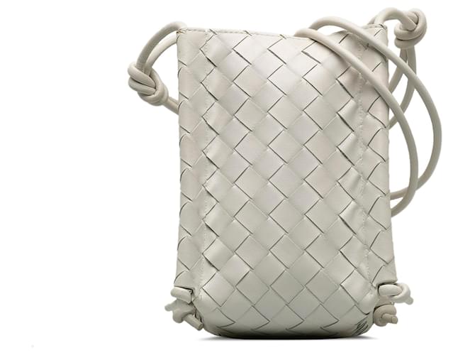 Sac seau blanc Bottega Veneta Intrecciato à mini nœud Cuir  ref.1389019