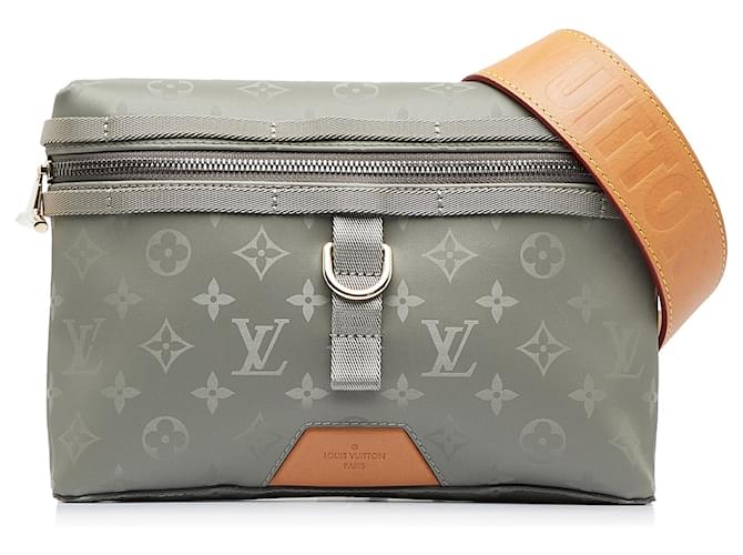 Gray Louis Vuitton Monogram Titanium Messenger PM Crossbody Bag Camel Leather  ref.1389067