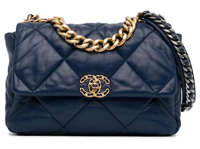 Blaue Chanel-Umhängetasche mit großer Klappe aus Lammleder 19  ref.1389151