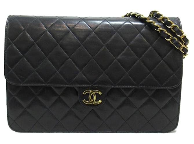 Sac bandoulière à rabat unique en cuir d'agneau matelassé CC Chanel noir  ref.1389194