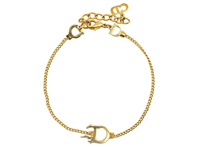Bracelet à breloques logo Dior D doré Or jaune  ref.1389436