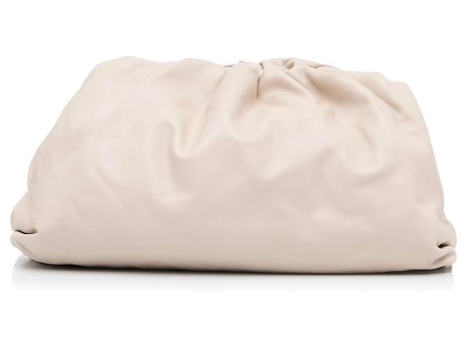 White Bottega Veneta The Pouch Clutch Bag Leather  ref.1389444