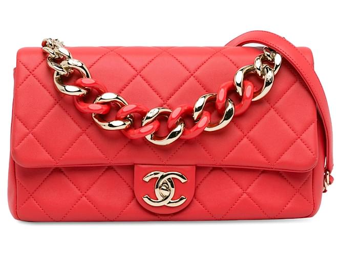 Bolso satchel pequeño con solapa y cadena elegante de piel de cordero Chanel rojo Roja Cuero  ref.1389473