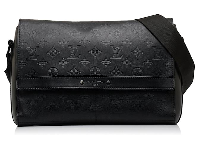 Bolso mensajero Louis Vuitton negro con monograma Shadow Sprinter Cuero  ref.1389817