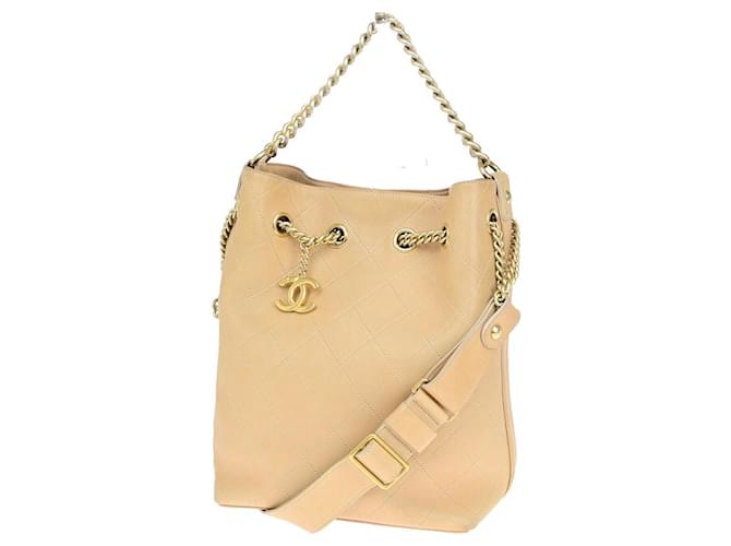 Classique Chanel Matelassé Cuir Beige  ref.1390877