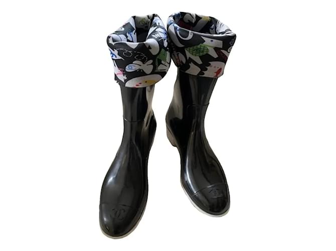 CHANEL Black Rain Boots Excellent Condition Size 38 Rubber  ref.1391279
