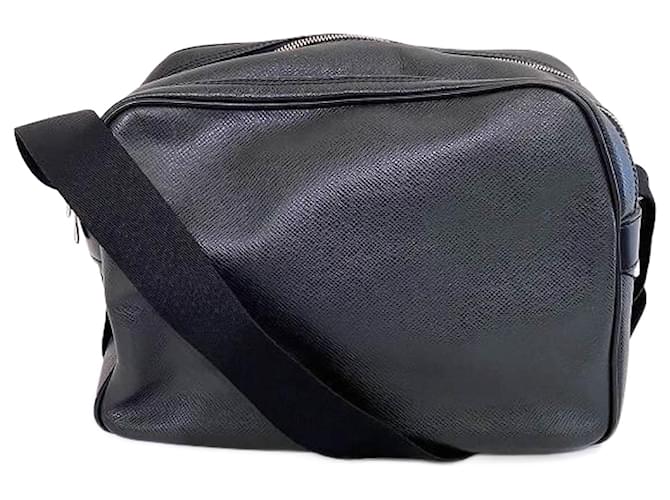 Louis Vuitton Reporter Black Leather  ref.1391358