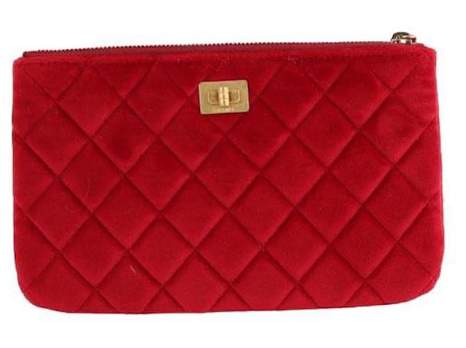 Chanel Velvet pouch Red  ref.1391498