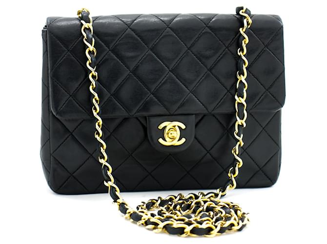 CHANEL Mini Matelasse Schwarz Leder  ref.1391699