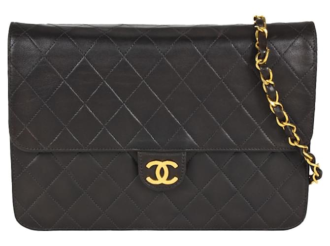 Chanel Matelassé Cuir Noir  ref.1391842