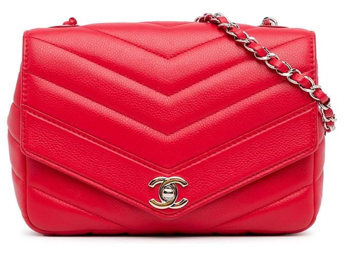 Red Chanel Medium Caviar Chevron Data Center Envelope Flap Crossbody Bag Leather  ref.1392176