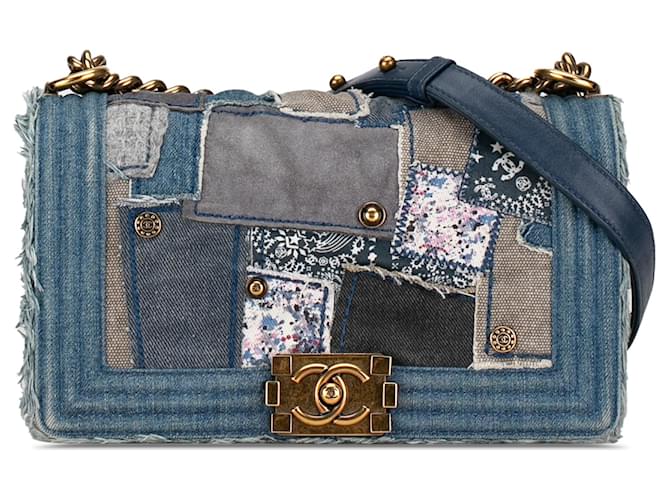 Blue Chanel Medium Denim Patchwork Boy Bag  ref.1392243