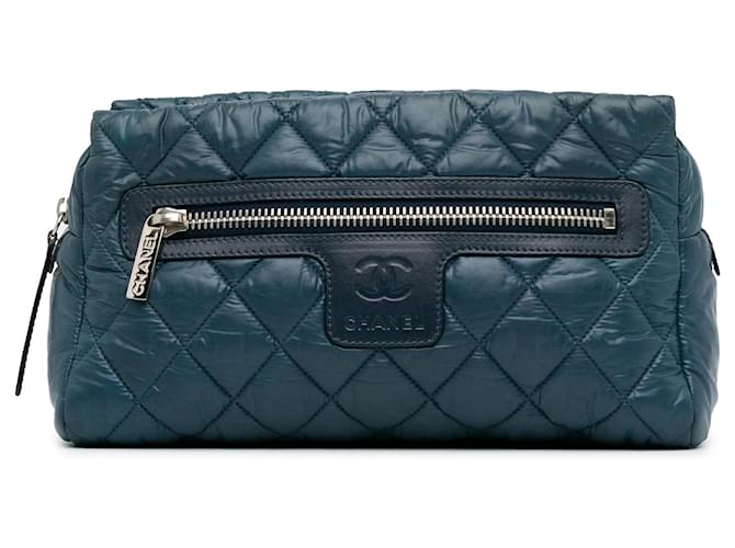 Bolsa cosmética Chanel Coco Cocoon azul Couro  ref.1392382