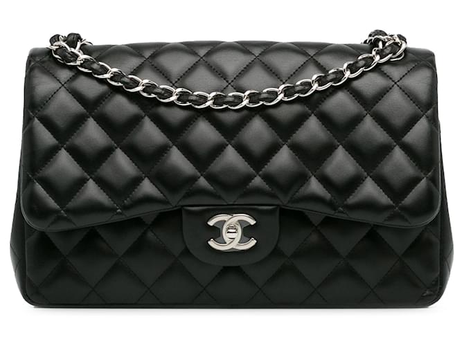 Sac à bandoulière à rabat doublé en cuir d'agneau classique Jumbo noir Chanel  ref.1392386