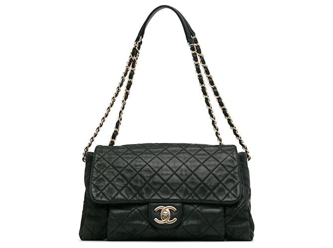 Black Chanel Large Calfskin Chic Quilt Flap Shoulder Bag Leather  ref.1392742
