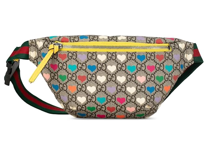 Beige Gucci GG Supreme Kids Hearts Gürteltasche Leinwand  ref.1392834