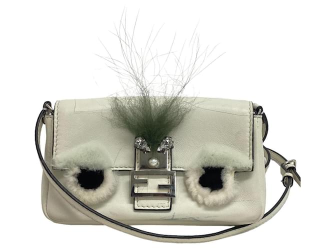 Baguette Fendi Bianco Pelle  ref.1393279