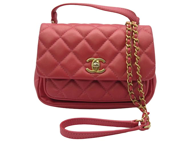 Chanel Matelassé Red Leather  ref.1393311
