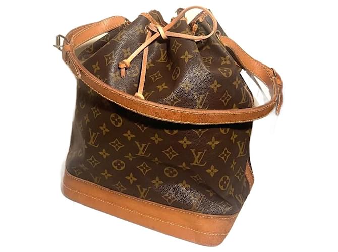 Noe Louis Vuitton Noé Marrom Couro  ref.1393746