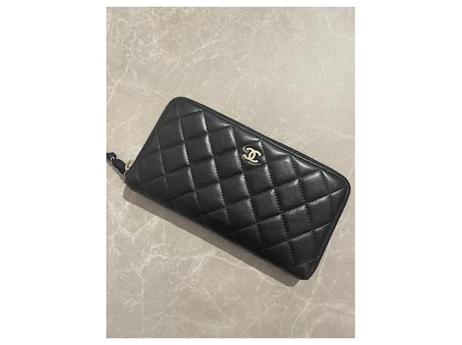 Timeless CHANEL  Wallets T.  Leather Black  ref.1393912