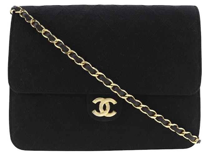 Bolsa Chanel acolchoada CC com aba de tecido Bolsa de ombro de algodão em bom estado  ref.1394024