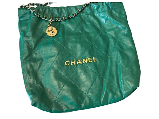 Chanel 22 Dark green Leather  ref.1394251