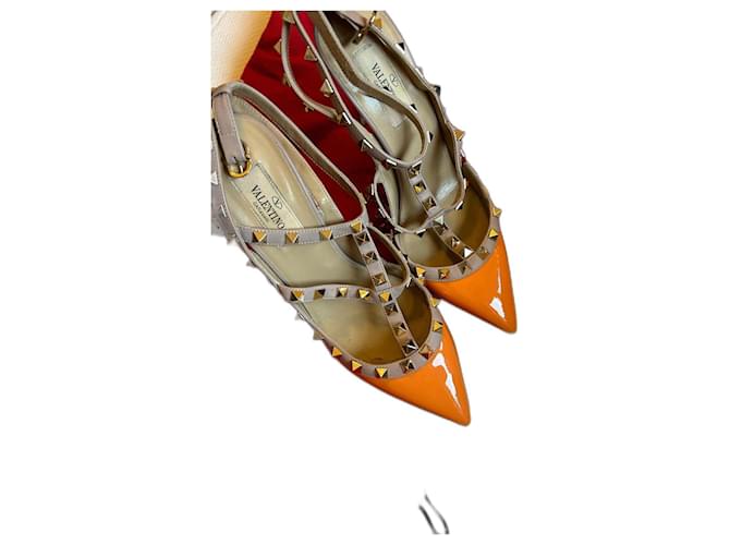 Valentino Sandals Orange Patent leather  ref.1394259