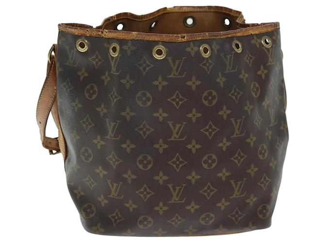 LOUIS VUITTON Monogram Petit Noe Sac à bandoulière M42226 Auth LV 74343 Toile Monogramme  ref.1394358