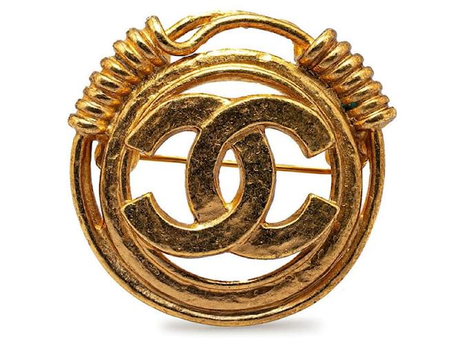 Chanel Vintage Coco Mark Gold Plated Brooch in Very Good Condition Golden Metal  ref.1394456