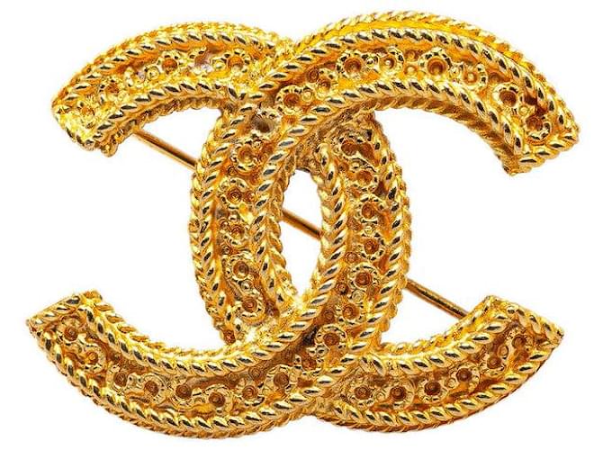 Broche con logo CC de Chanel Broche de metal en buen estado  ref.1394466
