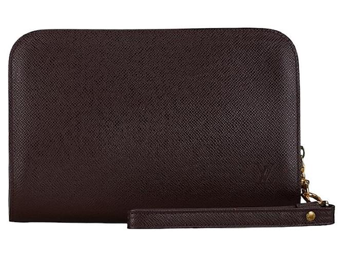 Louis Vuitton Baikal Leder Clutch M30188 in gutem Zustand  ref.1394485