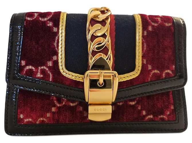 GUCCI Samt GG Monogram Super Mini Sylvie Schwarz Bordeaux