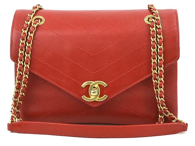 Classique Chanel chevron Cuir Rouge  ref.1395577