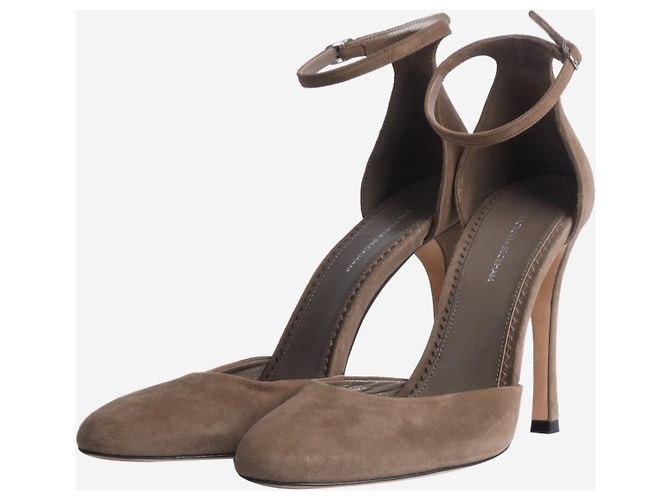 Victoria Beckham Brown suede pumps - size EU 36