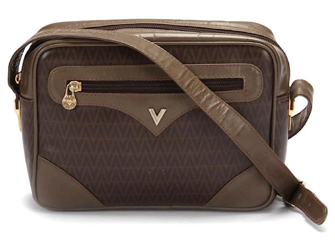 Valentino  Leather Crossbody Bag in Good condition  ref.1396660