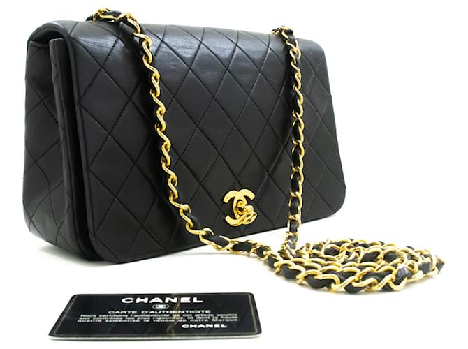 Borsa a tracolla con catena a patta completa CHANEL nera trapuntata in agnello Nero Pelle  ref.1396872