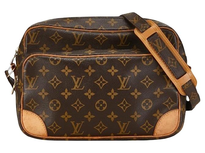 Louis Vuitton Nile Marrone Tela  ref.1396951