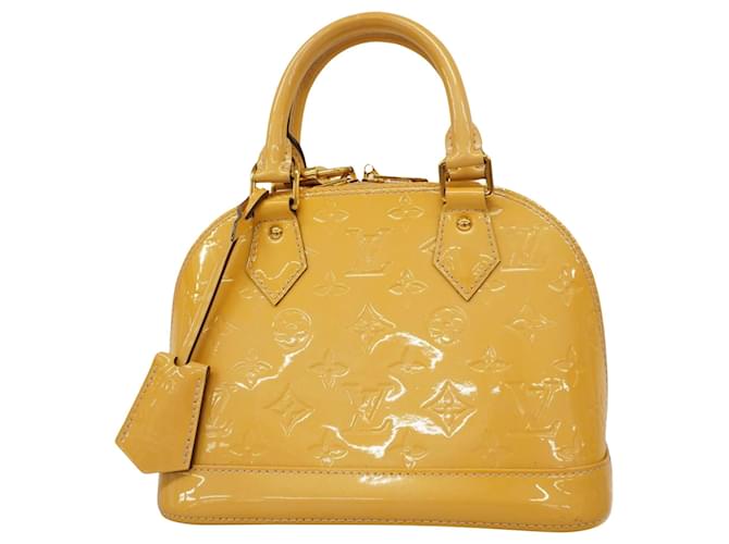 Louis Vuitton Alma BB Yellow Patent leather  ref.1397419
