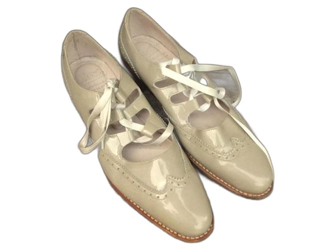 Paraboot Lace ups Beige Patent leather  ref.1397896